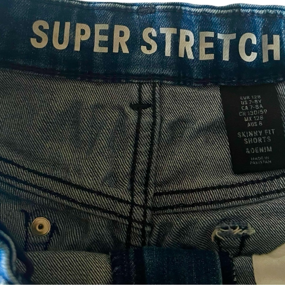 H & M super stretched distressed denim blue shorts Boys 7 pockets zipper snap - Picture 7 of 15